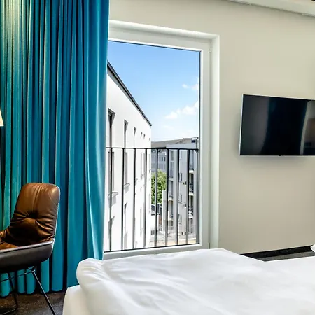 Hotel One